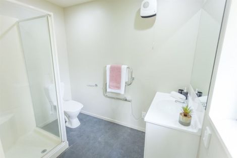 Photo of property in 6 Sheraton Place, Redwood, Christchurch, 8051
