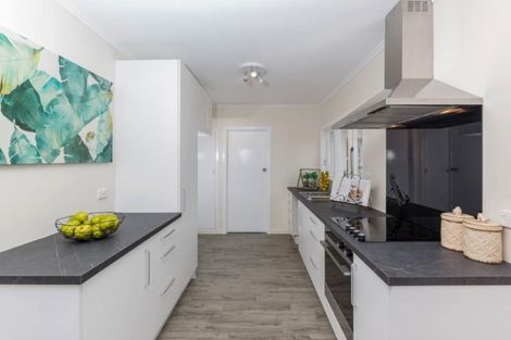 Photo of property in 1/87 Nile Road, Milford, Auckland, 0620