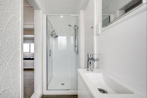 Photo of property in 13 Howard Road, Taradale, Napier, 4112