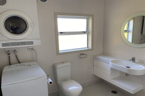 Photo of property in 9 Bedford Street, Northland, Wellington, 6012