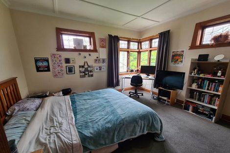 Photo of property in 76 Glenmore Street, Northland, Wellington, 6012