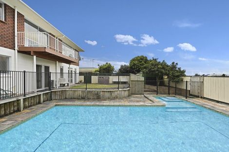 Photo of property in 16 Resthill Crescent, Glenview, Hamilton, 3206