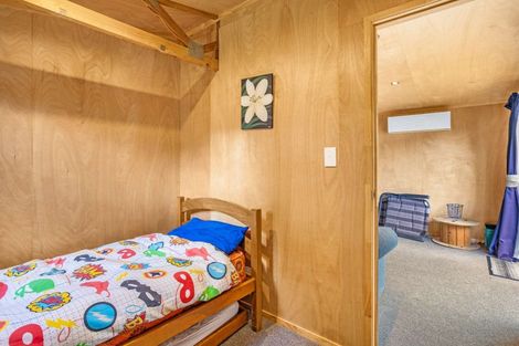 Photo of property in 106 Mckellar Place, Whangamata, 3620