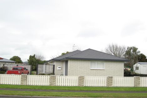 Photo of property in 27 Silvan Place, Bell Block, New Plymouth, 4312