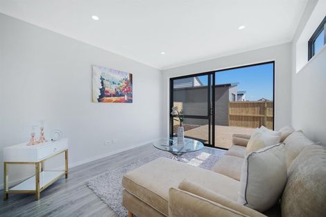 Photo of property in 6 Combat Street, Papakura, 2110
