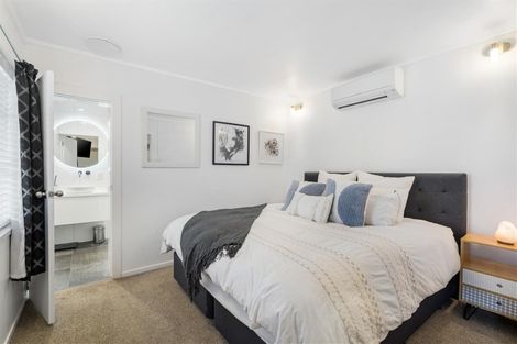 Photo of property in 1/131 Glamorgan Drive, Torbay, Auckland, 0630