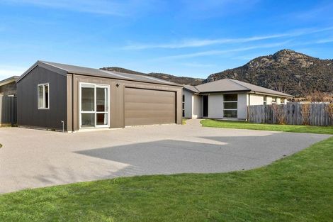 Photo of property in 14 Finch Street, Albert Town, Wanaka, 9305