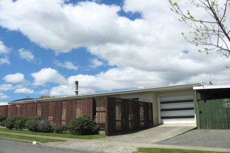 Photo of property in 70 Fergusson Street, Stoke, Nelson, 7011