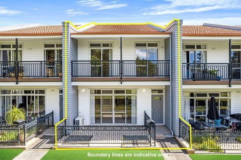 Photo of property in 15/44 Carlos Drive, Flat Bush, Auckland, 2016