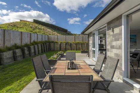 Photo of property in 12 Moira Close, Welcome Bay, Tauranga, 3175