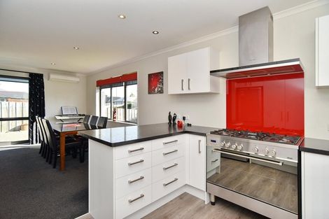 Photo of property in 87 Enverton Drive, Rangiora, 7400