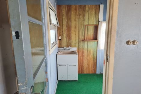 Photo of property in 19 Rimu Street, Hawera, 4610