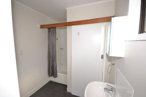 Photo of property in 25f1 Kitchener Terrace, Johnsonville, Wellington, 6037