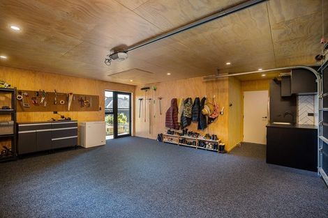 Photo of property in 29 Honeyfield Drive, Whalers Gate, New Plymouth, 4310