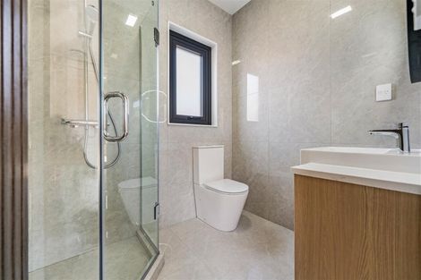 Photo of property in 23 Whakairo Crescent, Gulf Harbour, 0930