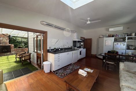 Photo of property in 62f1 Roseneath Terrace, Roseneath, Wellington, 6011