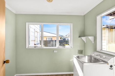 Photo of property in 35 Queen Street, Westport, 7825