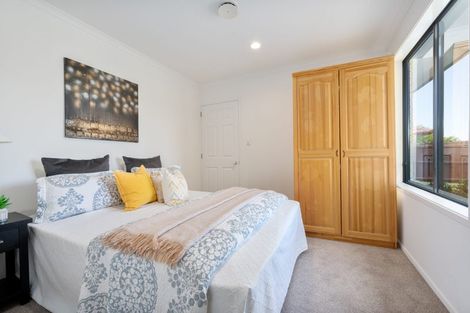Photo of property in 4 Shiraz Place, Henderson, Auckland, 0612