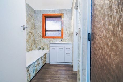 Photo of property in 28 Parker Street, Hornby, Christchurch, 8042