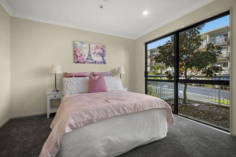 Photo of property in 6/46 Carlos Drive, Flat Bush, Auckland, 2016