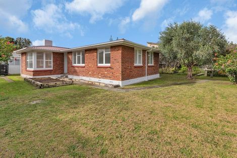 Photo of property in 11 Taotahi Walk, Ruakaka, 0116