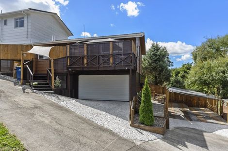 Photo of property in 2/46 Chippendale Crescent, Birkdale, Auckland, 0626