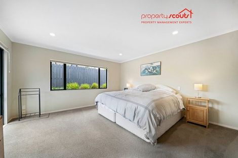 Photo of property in 9 Millisle Place, East Tamaki Heights, Auckland, 2016