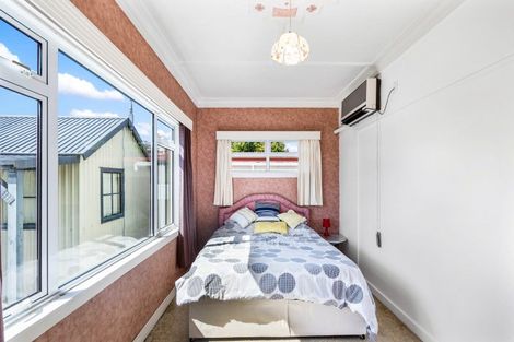 Photo of property in 1202a Heretaunga Street East, Parkvale, Hastings, 4122