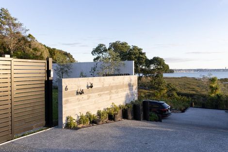 Photo of property in 77 Jutland Road, Hauraki, Auckland, 0622