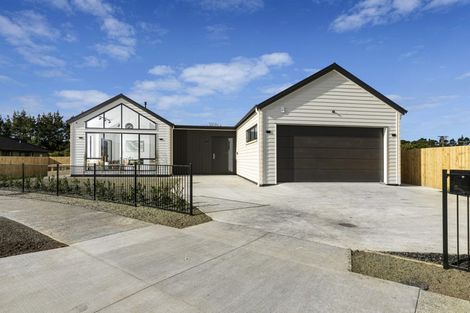 Photo of property in 6 Paihere Street, Huapai, 0810