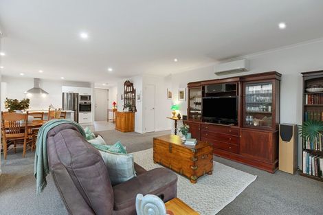 Photo of property in 114 Kennedy Road, Pyes Pa, Tauranga, 3112