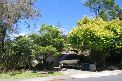 Photo of property in 3 Castleton Street, Birkdale, Auckland, 0626