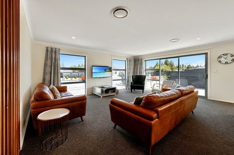 Photo of property in 16 Rhoboro Road, Twizel, 7901