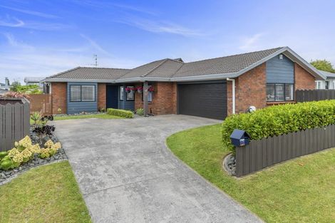 Photo of property in 13c Nelson Street, Papakura, 2110