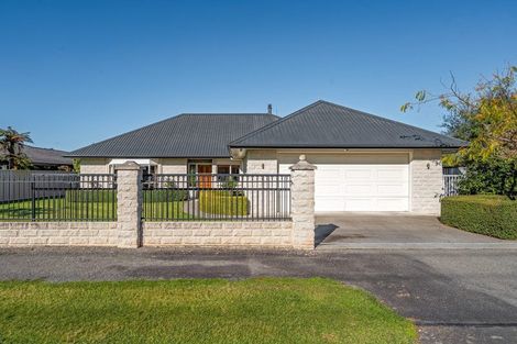 Photo of property in 17a Chamberlain Road, Masterton, 5810