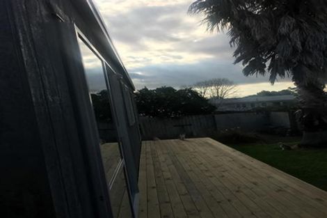 Photo of property in 14 Claymore Street, Manurewa, Auckland, 2102