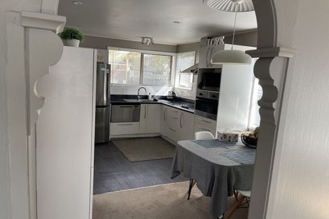 Photo of property in 10 Granville Drive, Massey, Auckland, 0614