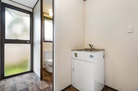 Photo of property in 3175 Great North Road, New Lynn, Auckland, 0600