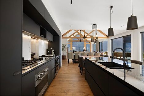 Photo of property in 136 Rosie Way, Glenorchy, 9372