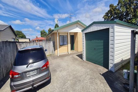 Photo of property in 7 Station Road, Takanini, 2112