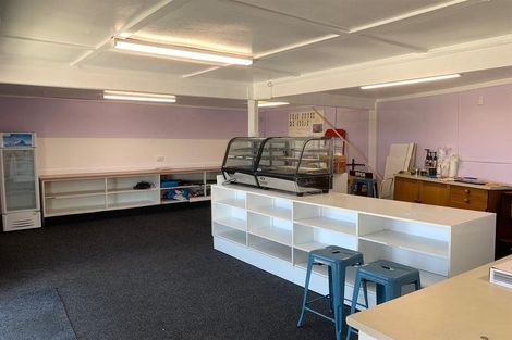 Photo of property in 77 Main Road South, Karoro, Greymouth, 7805