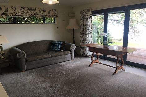 Photo of property in 25 Keven Road, Clarks Beach, Pukekohe, 2679