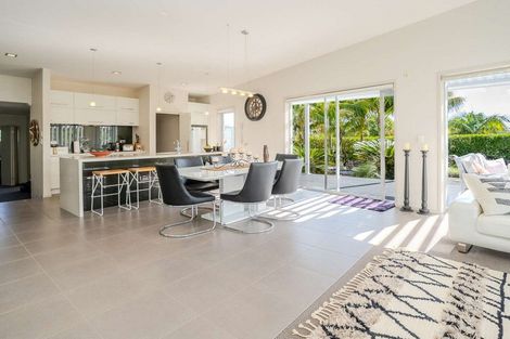 Photo of property in 10 Access Heights, Kerikeri, 0230