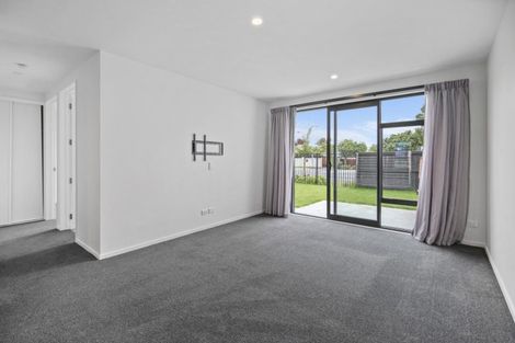 Photo of property in 105 Manakura Street, Russley, Christchurch, 8042