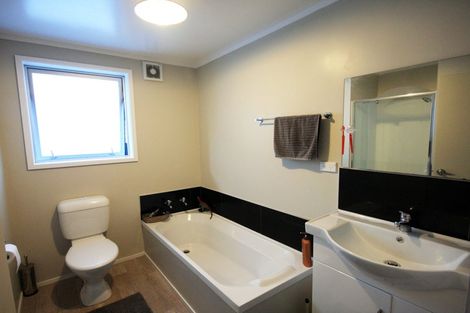 Photo of property in 65 South Karori Road, Karori, Wellington, 6012