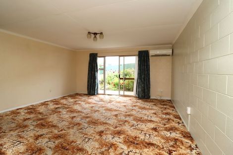 Photo of property in 4 Mersey Street, South Hill, Oamaru, 9400