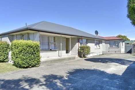 Photo of property in 1/17 Frensham Crescent, Woolston, Christchurch, 8062
