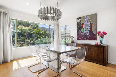 Photo of property in 2/13 Montgomery Avenue, Belmont, Auckland, 0622