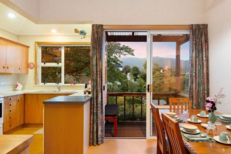 Photo of property in 17 Brownville Crescent, Maori Hill, Dunedin, 9010