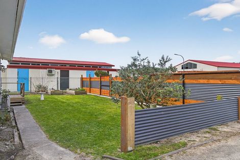 Photo of property in 1 Montrose Street, Kaiti, Gisborne, 4010